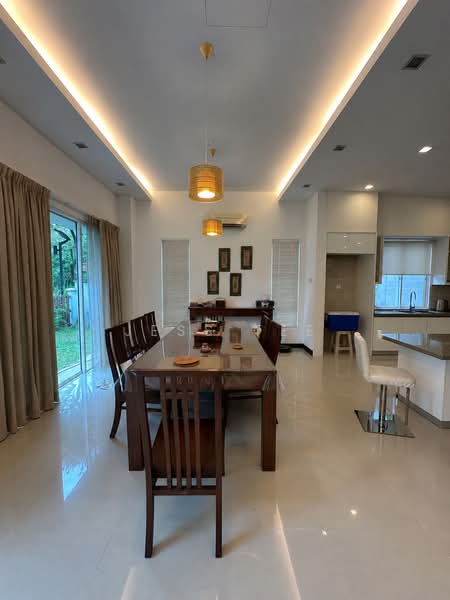 Bungalow House untuk Dijual di Setia Eco Park (Setia Alam) - Jess Tee - Dining Room - PropertyGuru.com.my