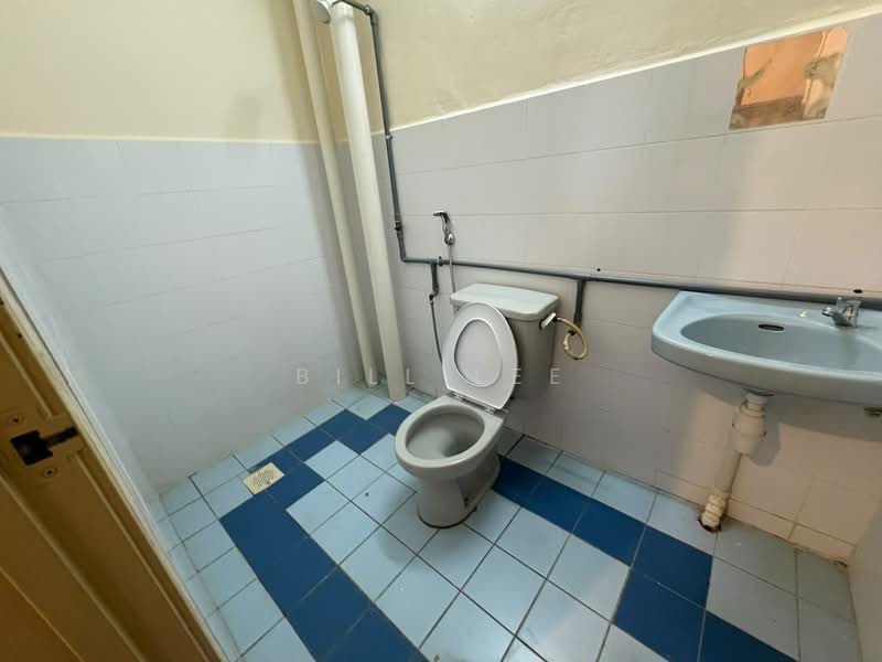 Kondominium untuk Disewa di Bam Villa - Bill Lee - Bathroom - PropertyGuru.com.my