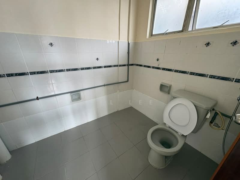 Kondominium untuk Disewa di Bam Villa - Bill Lee - Bathroom - PropertyGuru.com.my