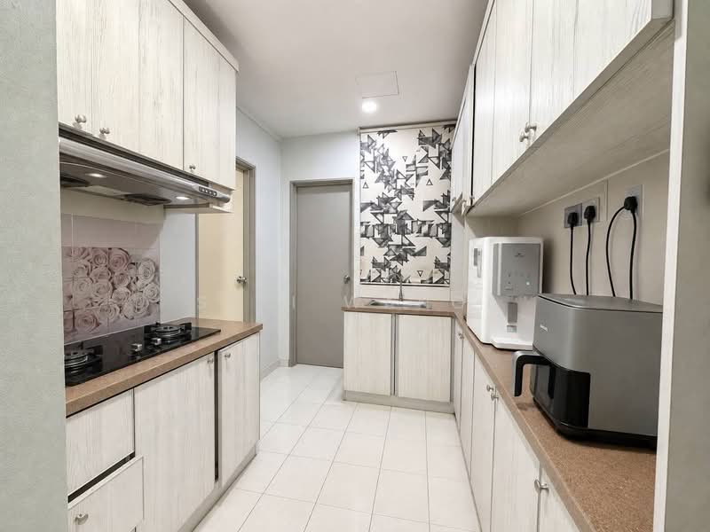 Pangsapuri untuk Dijual di Molek Ria - Seri Wangi - Kitchen - PropertyGuru.com.my