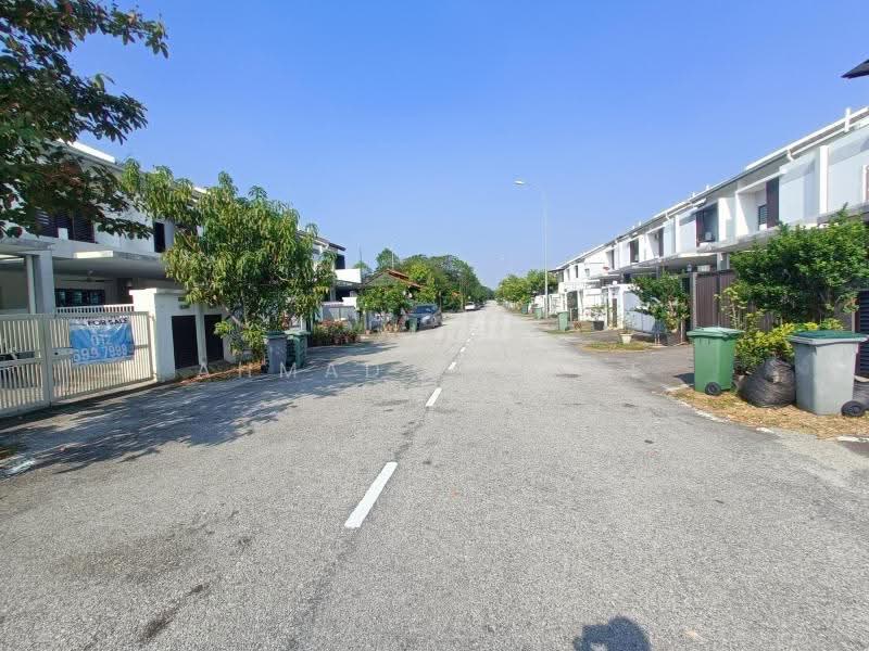 Rumah Teres 2-Tingkat untuk Dijual di Nilai (Negeri Sembilan) - Ahmad Fadlee - PropertyGuru.com.my