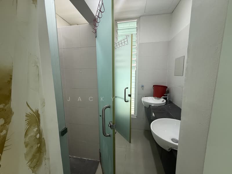 Service Residence for Sale at 1Medini - Jacky Ong - Bathroom - PropertyGuru.com.my