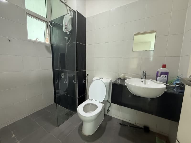 Service Residence for Sale at 1Medini - Jacky Ong - Bathroom - PropertyGuru.com.my