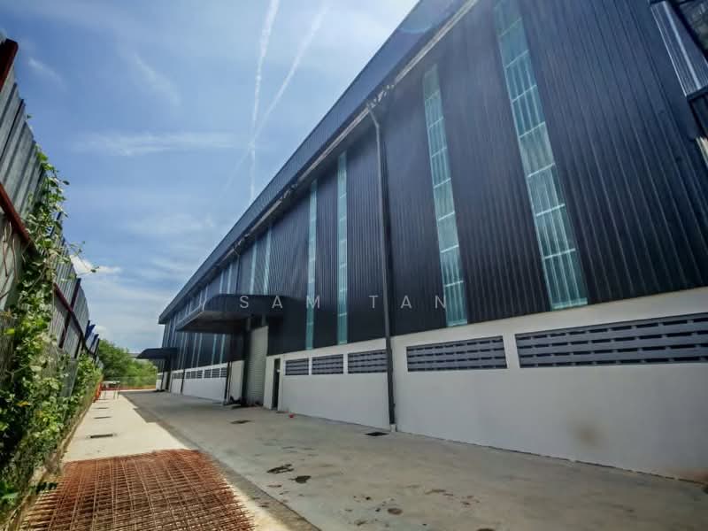 Detached Factory for Rent in Puncak Alam (Selangor) - Sam Tan - Exterior - PropertyGuru.com.my