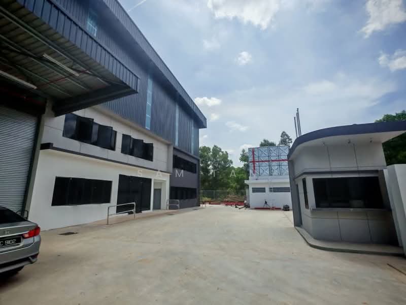 Detached Factory for Rent in Puncak Alam (Selangor) - Sam Tan - Exterior - PropertyGuru.com.my