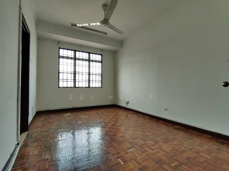 2-storey Terraced House for Sale in Taman Pinggiran Usj (Subang Jaya) - Zul Hasif - PropertyGuru.com.my