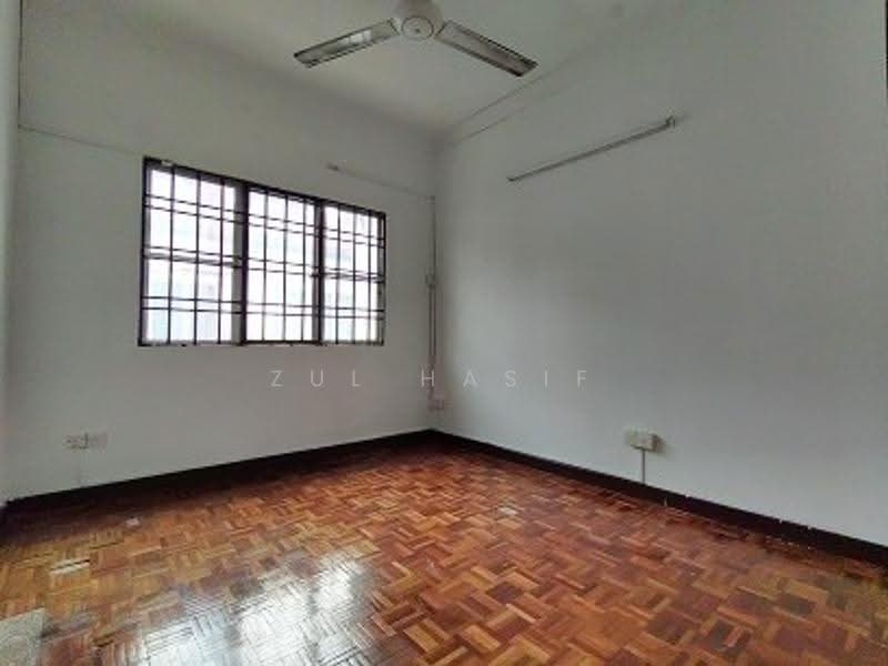 2-storey Terraced House for Sale in Taman Pinggiran Usj (Subang Jaya) - Zul Hasif - PropertyGuru.com.my