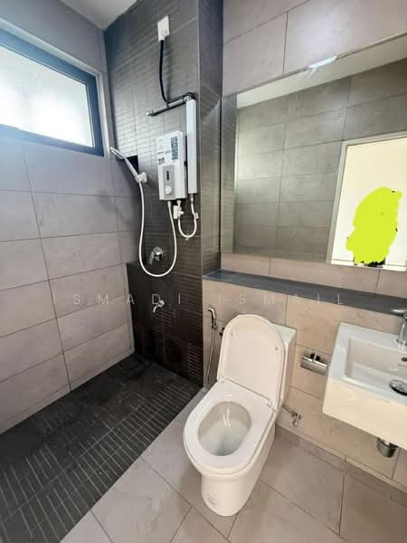2-storey Terraced House for Rent in Elmina (Shah Alam) - Ismadi Ismail - Bathroom - PropertyGuru.com.my