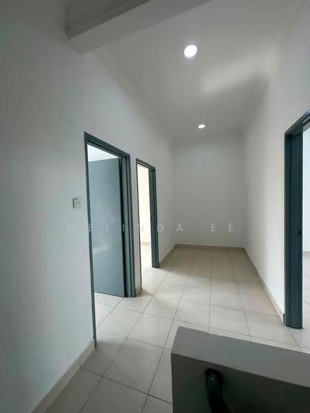 Rumah Teres 2-Tingkat untuk Dijual di Taman Pulai Indah (Johor Bahru) - Melinda Ee - Corridor - PropertyGuru.com.my