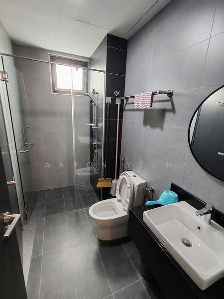 Kediaman Servis untuk Disewa di V Residence 3 @ Sunway Velocity - Aaron Yeoh - Bathroom - PropertyGuru.com.my
