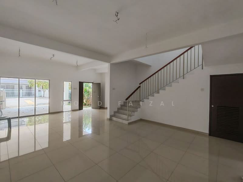 2-storey Terraced House for Sale in Nilai (Negeri Sembilan) - Mohd Faizal - Living Room - PropertyGuru.com.my