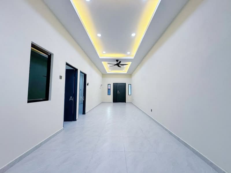 1-storey Terraced House for Sale in Taman Puteri Wangsa (Ulu Tiram) - Daniel Yong - Interior - PropertyGuru.com.my
