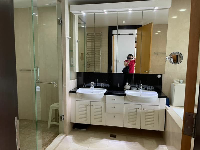 Kondominium untuk Disewa di Cendana - Ronald Loh - Bathroom - PropertyGuru.com.my