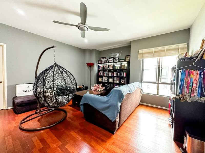 Rumah Berkembar untuk Dijual di Seksyen U9 (Shah Alam) - muharni sawarin - Living Room - PropertyGuru.com.my