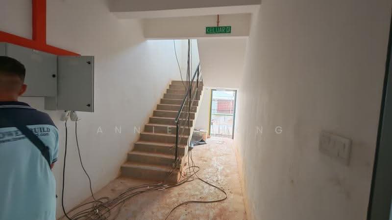 Kilang Terpisah untuk Disewa di Kota Kemuning (Shah Alam) - Annie Chong - Entrance - PropertyGuru.com.my