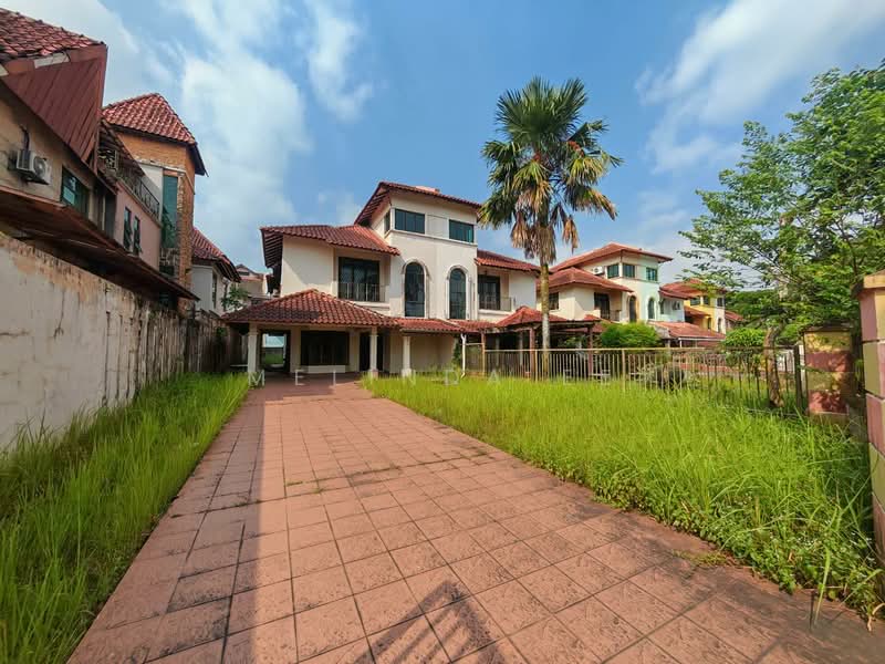 Semi-Detached House for Sale in Taman Permata (Johor Bahru) - Melinda Ee - Exterior - PropertyGuru.com.my