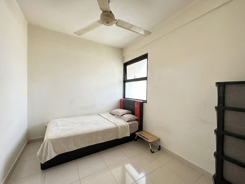 Apartment for Sale at Pangsapuri Seroja - Mandy Liew - Bedroom - PropertyGuru.com.my