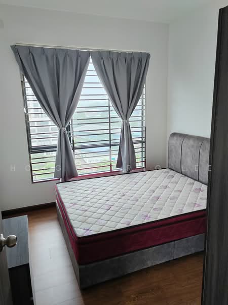 Kediaman Servis untuk Disewa di Country Garden Central Park - Hong Charng Lee - Bedroom - PropertyGuru.com.my
