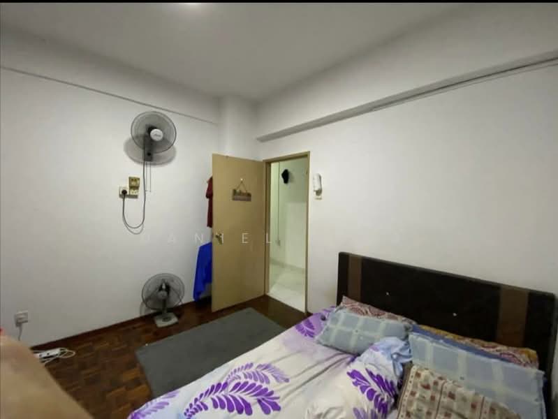 Pangsapuri untuk Dijual di Pangsapuri Persiaran Tanjung - Daniel Yong - Bedroom - PropertyGuru.com.my