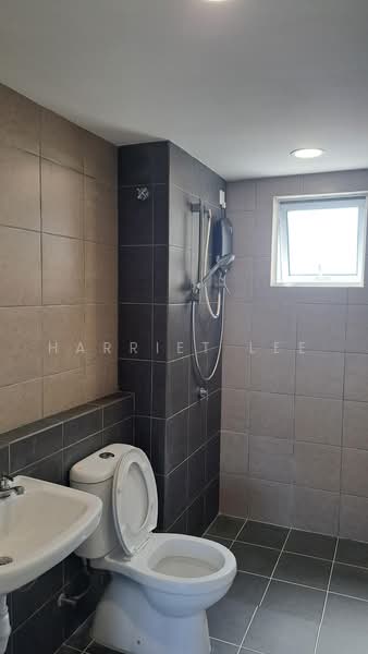 Condominium for Rent at Residensi Dutamas Dahlia - Harriet Lee - Bathroom - PropertyGuru.com.my