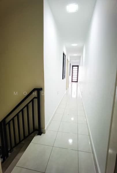 2-storey Terraced House for Sale in Seri Kembangan (Selangor) - Mohd Faizal - Corridor - PropertyGuru.com.my