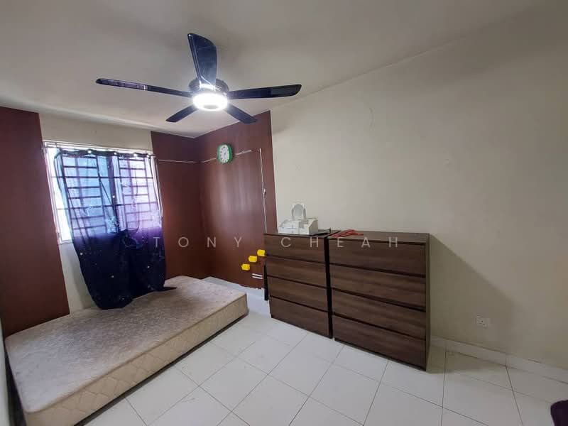 Pangsapuri untuk Dijual di Melody Homes - Tony Cheah - Bedroom - PropertyGuru.com.my