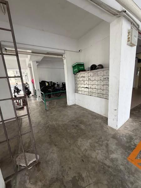 Pangsapuri untuk Dijual di Taman Larkin Idaman Plot C - Seri Wangi - Exterior - PropertyGuru.com.my