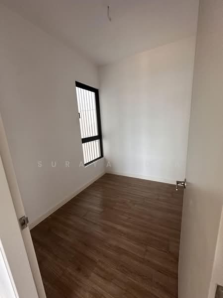 Kediaman Servis untuk Dijual di The Pulse Residence - Suraya Adha - PropertyGuru.com.my