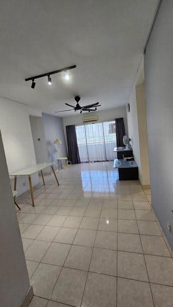 Kondominium untuk Disewa di Palm Spring @ Damansara - Riko Choo - Living Room - PropertyGuru.com.my