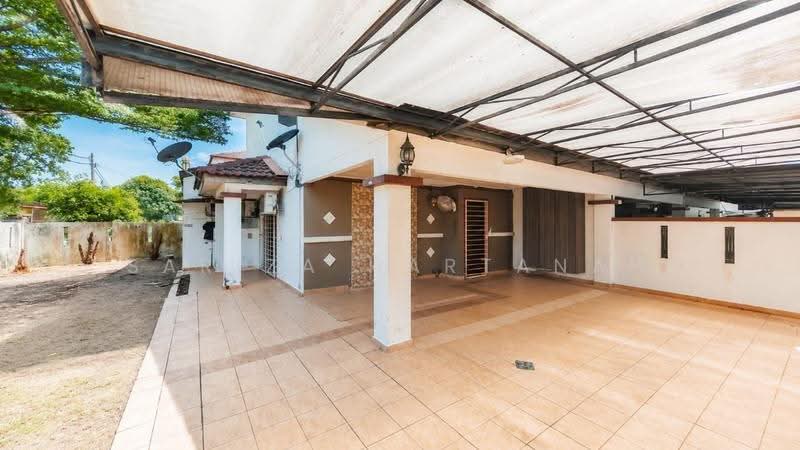 2-storey Terraced House for Sale in Bandar Saujana Putra (Tanjong Duabelas) - Sariza Hartanah - PropertyGuru.com.my