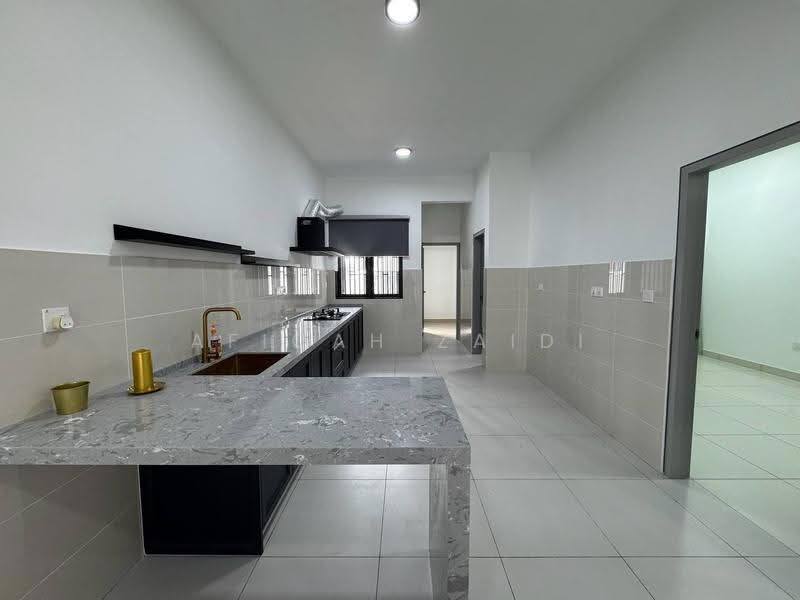 2-storey Terraced House for Rent in Elmina (Shah Alam) - Afiqah zaidi - Kitchen - PropertyGuru.com.my