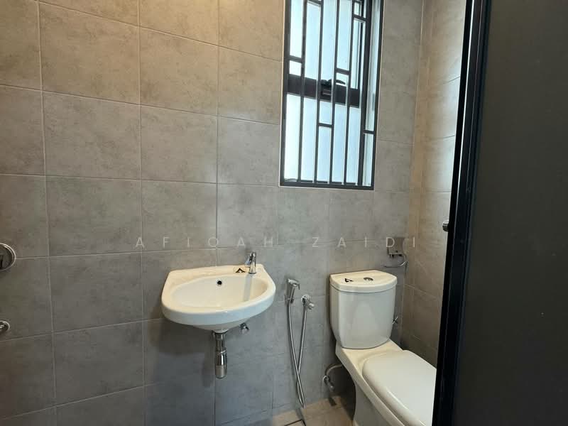 2-storey Terraced House for Rent in Elmina (Shah Alam) - Afiqah zaidi - Bathroom - PropertyGuru.com.my