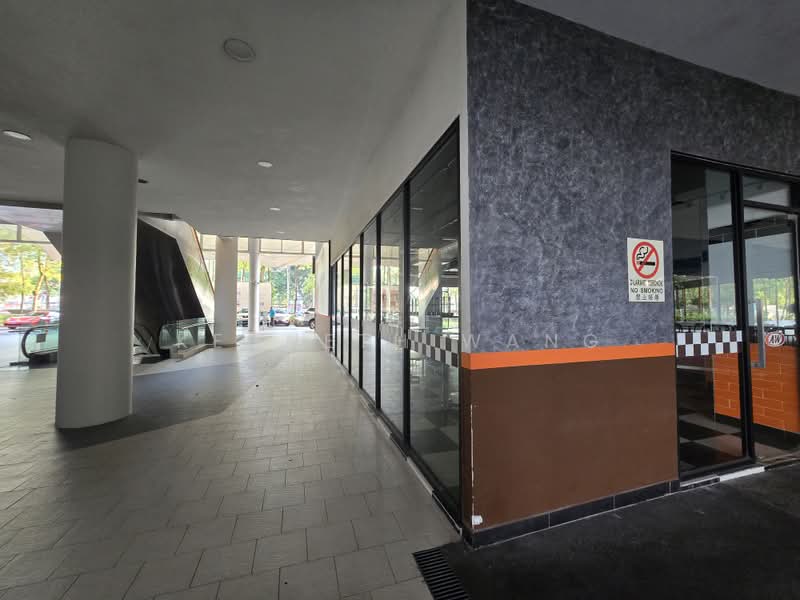Retail Space for Rent in Bandar Sri Damansara (Selangor) - Kenneth Wang - Corridor - PropertyGuru.com.my