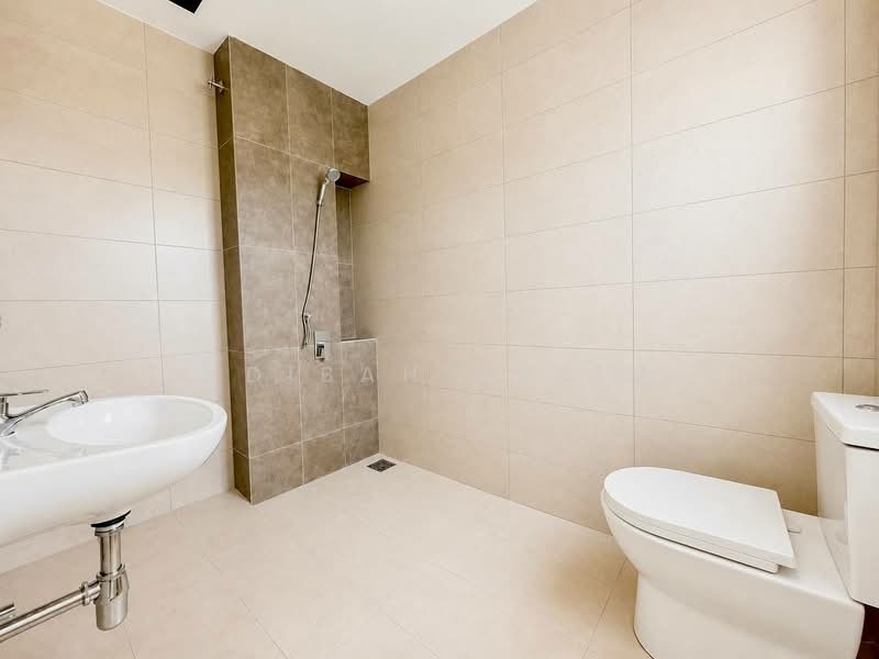 Rumah Teres 2-Tingkat untuk Dijual di Bandar Gamuda Cove (Dengkil) - Adibah Salim - Bathroom - PropertyGuru.com.my