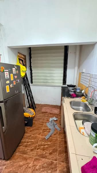 Rumah Flat untuk Dijual di Taman Impian Emas - Melinda Ee - Kitchen - PropertyGuru.com.my