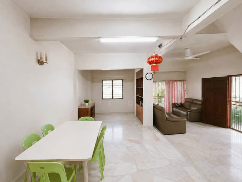 2-storey Terraced House for Sale in Taman Suria (Kuala Kangsar) - Cherie Chong - Living Room - PropertyGuru.com.my