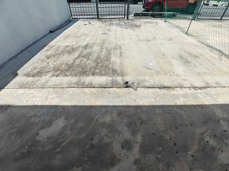 Rumah Teres 2-Tingkat untuk Dijual di Tasek Gelugor (Penang) - Alex Ho - Car Park - PropertyGuru.com.my