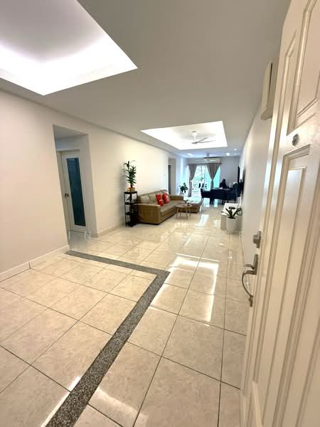 Condominium for Sale at Ketumbar Hill - Chin Chee Meng - Living Room - PropertyGuru.com.my