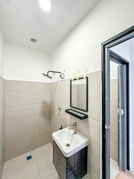 1-storey Terraced House for Sale in Bandar Baru Sri Petaling (Sri Petaling) - Farhan Rafael - Bathroom - PropertyGuru.com.my