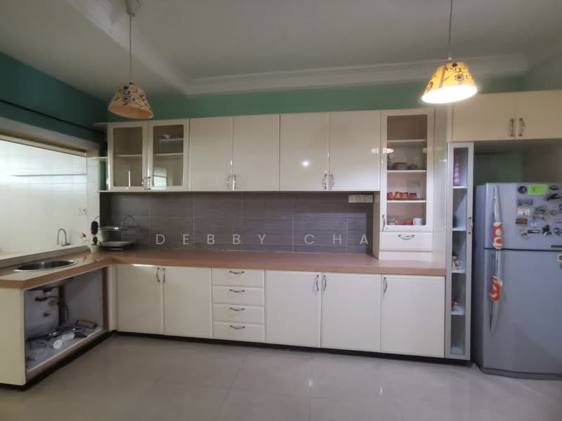 Terraced House for Sale in Taman Aman Putra (Puchong) - Debby Chai - Kitchen - PropertyGuru.com.my