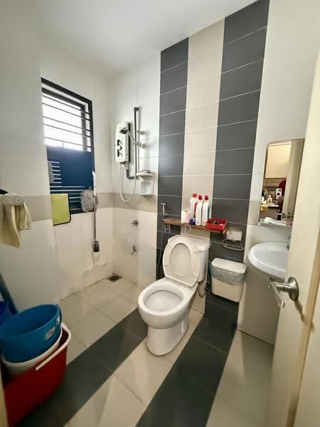 Rumah Teres 2-Tingkat untuk Dijual di Denai Alam (Shah Alam) - Muhd Khairulnawawi Kamaruddin - Bathroom - PropertyGuru.com.my