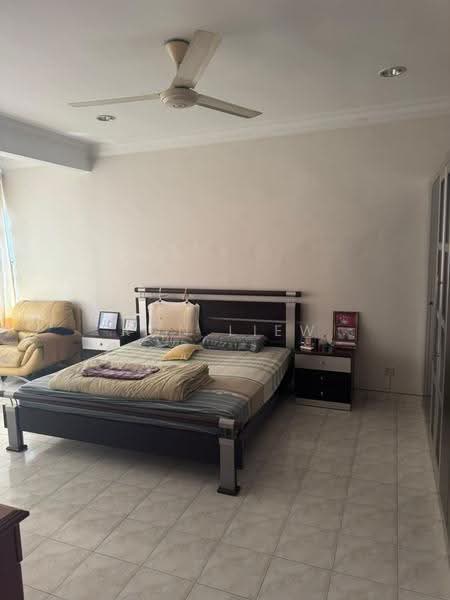 2-storey Terraced House for Sale in Seri Kembangan (Selangor) - Ron Liew - Bedroom - PropertyGuru.com.my