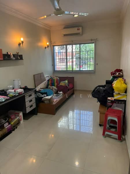 2-storey Terraced House for Sale in Seri Kembangan (Selangor) - Ron Liew - Bedroom - PropertyGuru.com.my