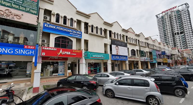 Shop for Rent in Dataran Sunway (Kota Damansara) - Lee Jo Surf - Exterior - PropertyGuru.com.my