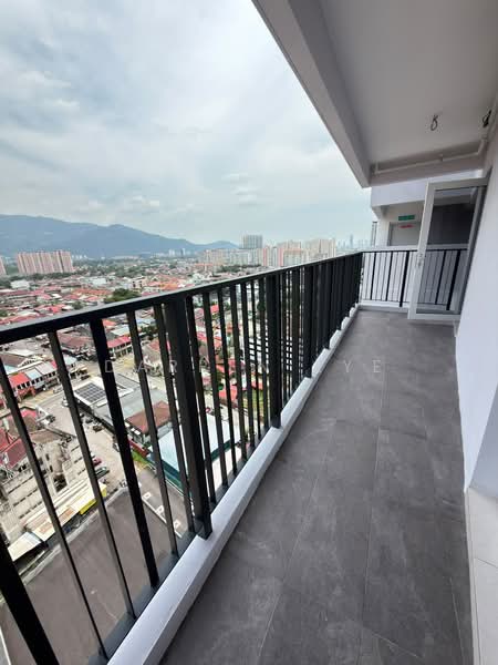 Kondominium untuk Dijual di Jelutong Central Residence - Darren Lye - Balcony - PropertyGuru.com.my