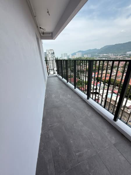 Kondominium untuk Dijual di Jelutong Central Residence - Darren Lye - Balcony - PropertyGuru.com.my