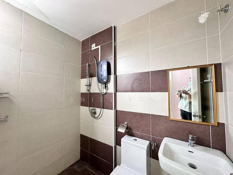 Rumah Kluster untuk Dijual di Taman Nusa Sentral (Iskandar Puteri (Nusajaya)) - Daniel Yong - Bathroom - PropertyGuru.com.my