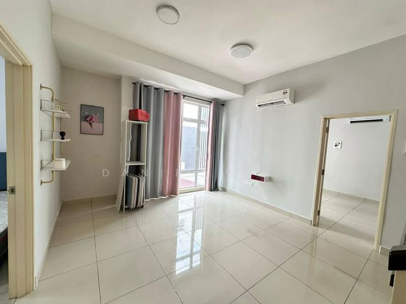 Rumah Kluster untuk Dijual di Taman Nusa Sentral (Iskandar Puteri (Nusajaya)) - Daniel Yong - Living Room - PropertyGuru.com.my