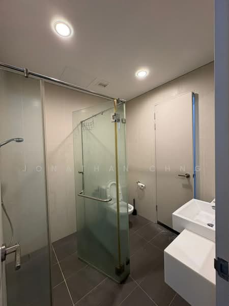 Condominium for Sale at The LIGHT COLLECTION II - Jonathan Chng - Bathroom - PropertyGuru.com.my