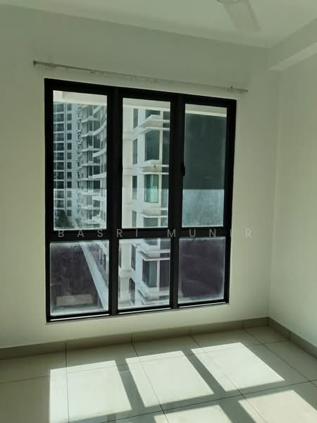 Kediaman Servis untuk Dijual di KL Traders Square - Basri Munir - PropertyGuru.com.my